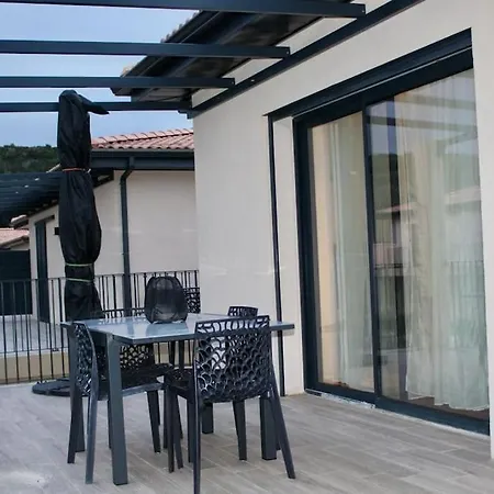 公寓 Foce Del Edera T3 Terrasse, Piscine Et Parking *